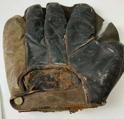 Ratsch Peerless D250 Duck Web Glove Back